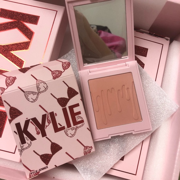 Kylie Cosmetics Other - ❤️❤️Kylie cosmetics CRUSH BLUSH❤️❤️